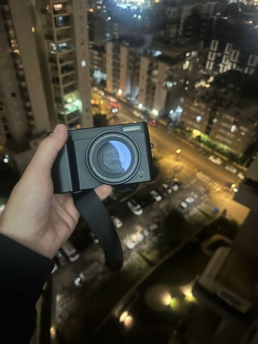 תמונה מביקורת של עמית ל. על המצלמה של Mobix